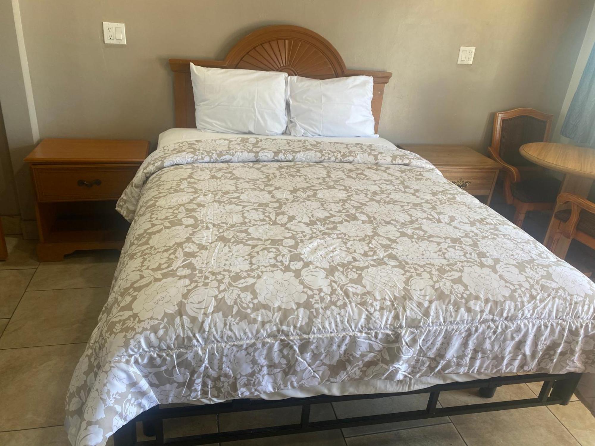Apple Valley Motel Zewnętrze zdjęcie